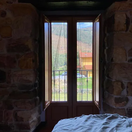 Holiday home El Portalon De Luena - Casa Rural